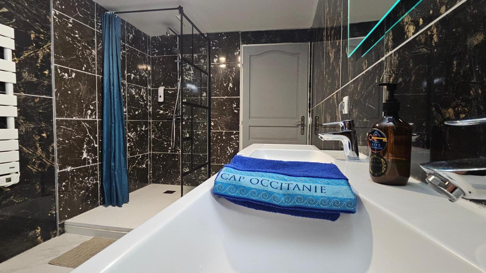 Le Concorde-Wifi-Clim-Parking-3Etoiles-Ockeys Apartamento Bram Exterior foto